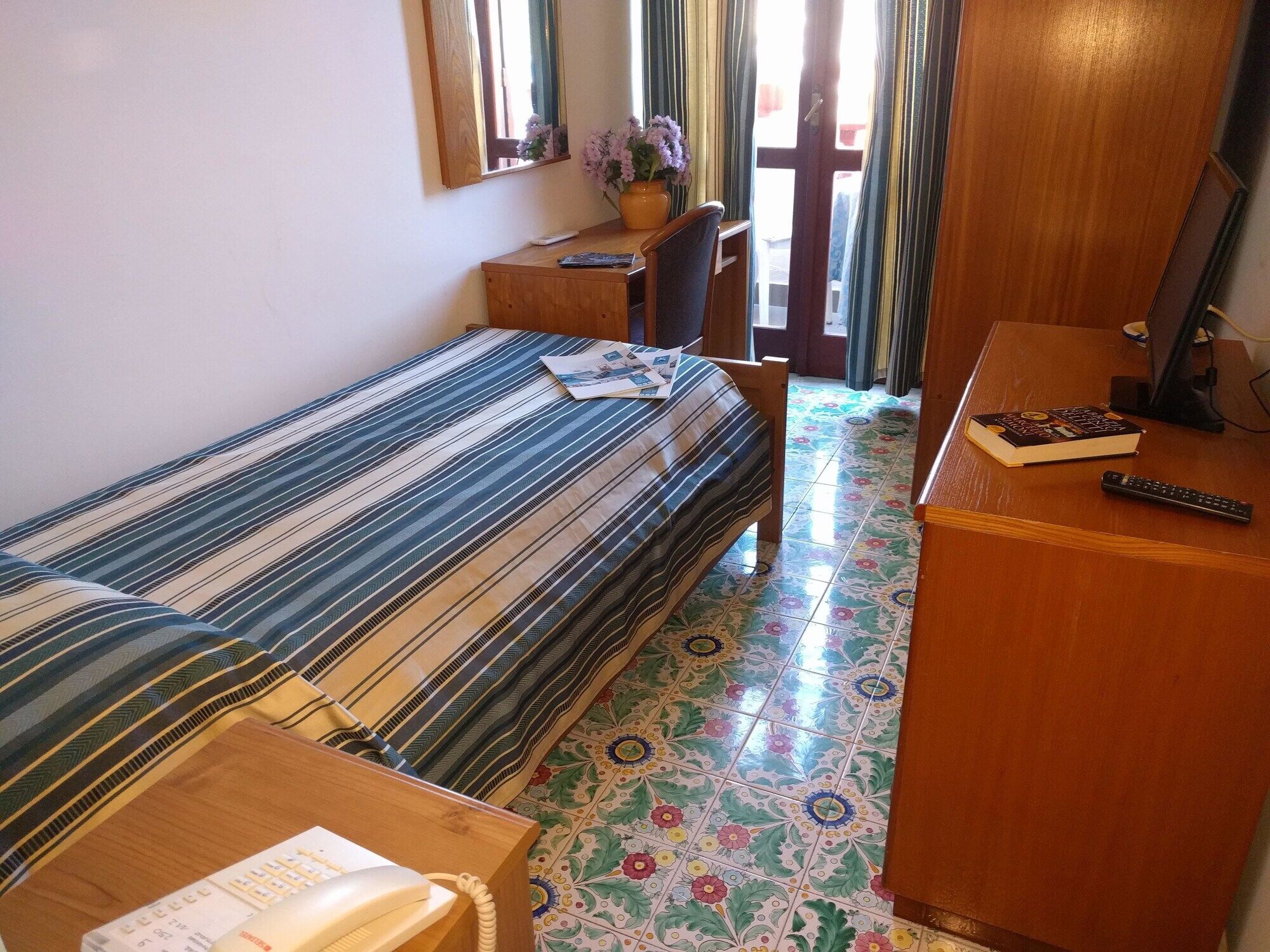 Hotel Conte - S. Angelo Bay Serrara Fontana Luaran gambar